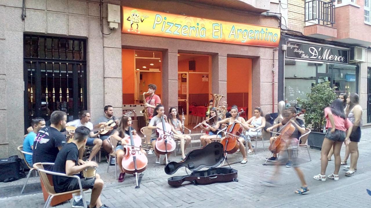 Hotel Caminito Arg La Bañeza Exterior foto